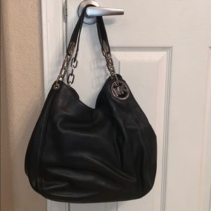 Michael Kors Fulton Large Black Leather Should Bag